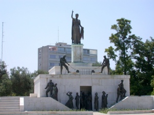 LIBERTY STATUE