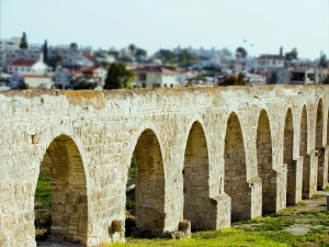 Kamares Old Aqueduct